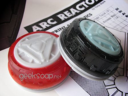 arc reactor iron man geeksoap