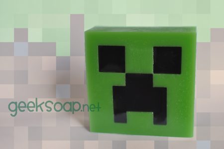 Minecraft Creeper soap by GEEKSOAP.net